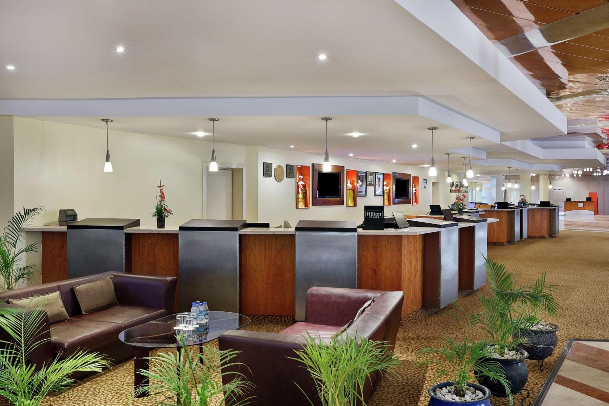 Transcorp Hilton Abuja Hotel Ngoại thất bức ảnh