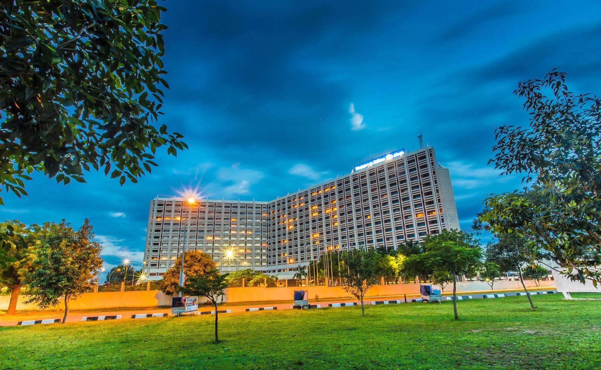 Transcorp Hilton Abuja Hotel Ngoại thất bức ảnh